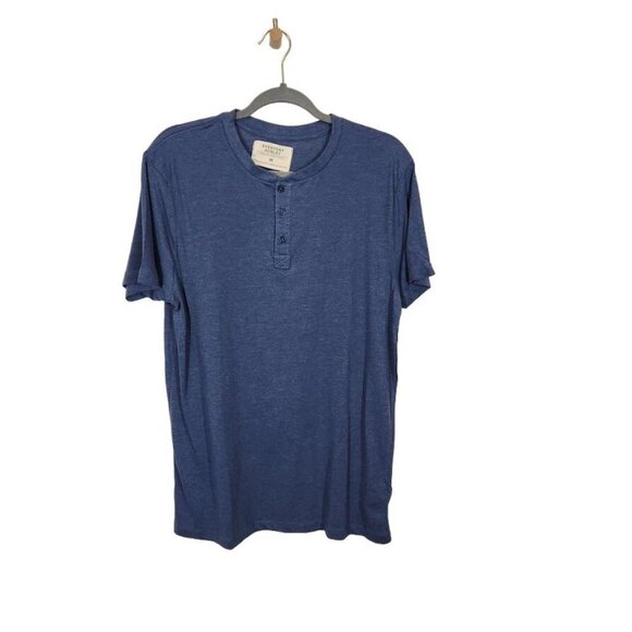 NWT Urban Heritage‎ Men's Everyday Henley in Blue Size Medium - Picture 1 of 7